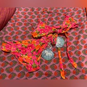 Show me your mumu bikini new with tags!